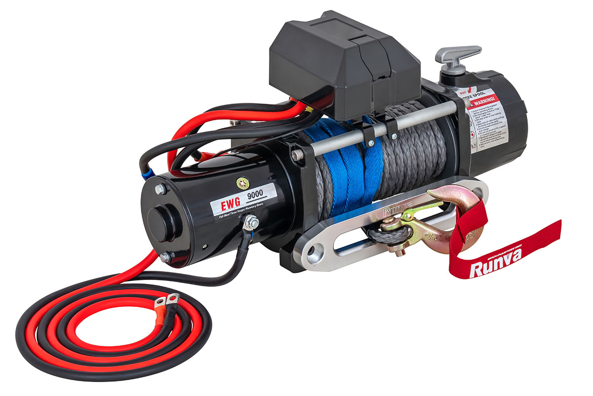 Лебёдка автомобильная электрическая 12V Magnum 9000 lbs 4200 кг (синтетический трос) Лебёдка автомобильная электрическая 12V Magnum 9000 lbs 4200 кг (синтетический трос)