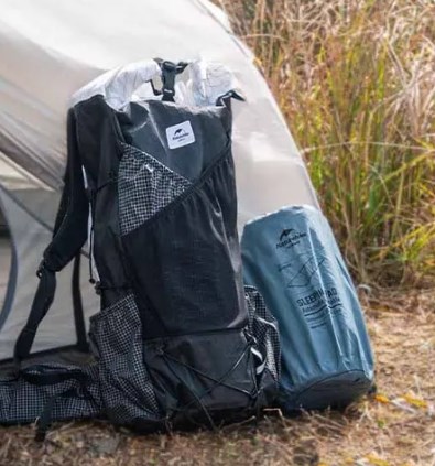 3.Коврик самонадувающийся Naturehike, 200x65x3 см, серый.