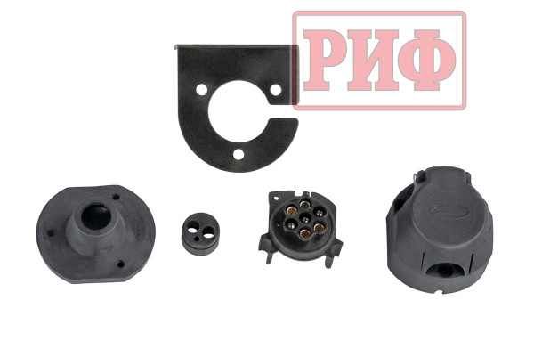 Бампер РИФ силовой задний Toyota Land Cruiser 76 2007+ с квадратом под фаркоп и фонарями