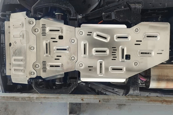 Защита Falcon радиатора, картера, РК, КПП для Gen 4 GWM Tank 400 (базовая версия), алюм. 8 мм