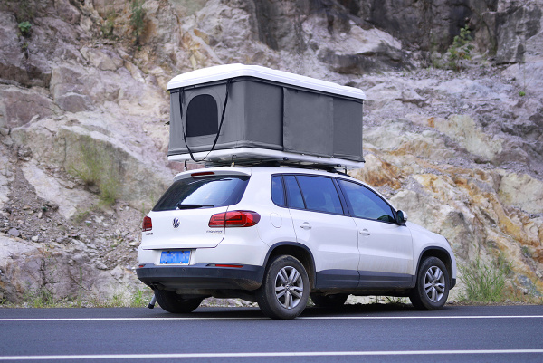 Палатка на крышу автомобиля РИФ Hard RT04-125, корпус белый, тент серый