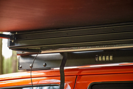 Маркиза автомобильная РИФ 2х2 м, черная