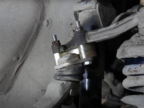 Проставки под верхние шаровые опоры 25 мм LADA 4x4, Chevrolet Niva, LADA Urban