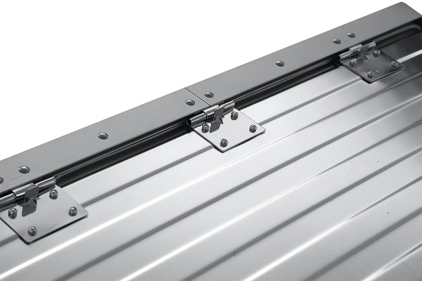 Ящик алюминиевый РИФ 690х455х320 мм (ДхШхВ)