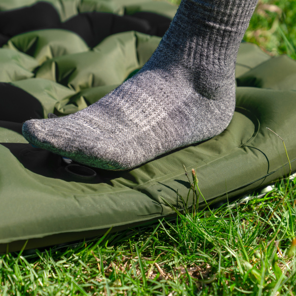 Коврик надувной Naturehike FC01 200х60х9,5 см, с подушкой, с насосом, голубой