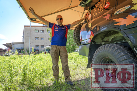 Маркиза автомобильная РИФ веерная 2,5х2,0 м (правая)