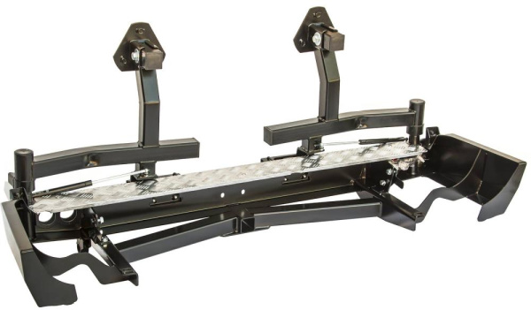 Бампер РИФ силовой задний Toyota Land Cruiser 80 с квадратом под фаркоп, 2-мя калитками, фонарями, подсветкой номера