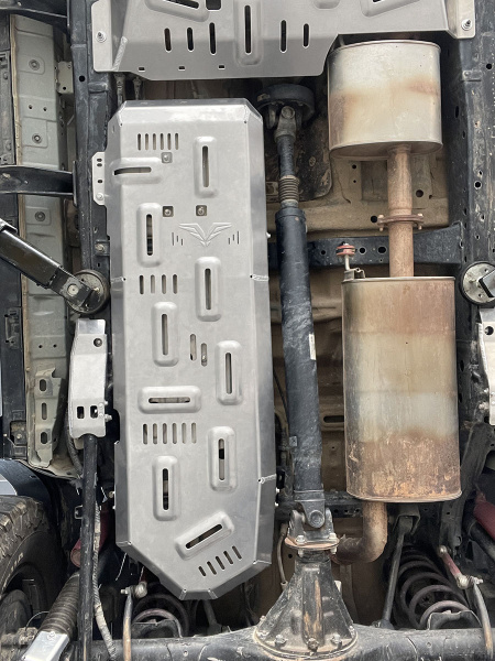 Защита Falcon топливного бака для Tank 400 2.0T (2024+), алюм. 5 мм