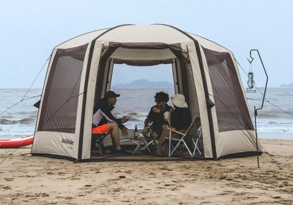 1.Палатка-шатер туристический Naturehike, надувной каркас, золотистый, 4-местный