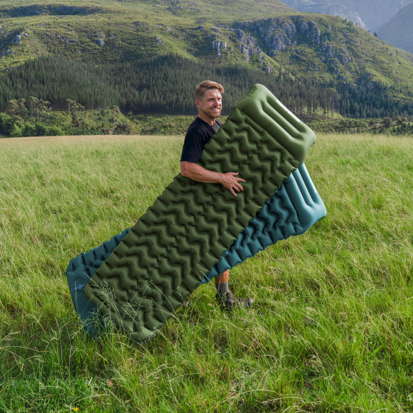 Коврик надувной Naturehike FC01 200х60х9,5 см, с подушкой, с насосом, голубой
