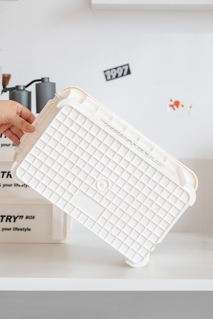 6 Контейнер IRIS для хранения, с крышкой, белый