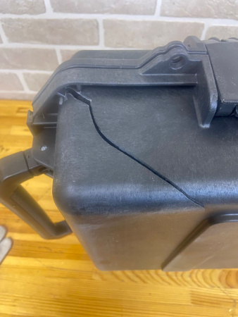 1 Кейс защитный ударопрочный РИФ 1366x416x170 мм (уценка) 1 Кейс защитный ударопрочный РИФ 1366x416x170 мм (уценка)