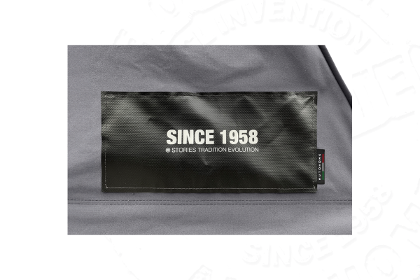 Палатка на крышу автомобиля AUTOHOME OVERLAND LARGE, тент карбон, лестница 220 мм