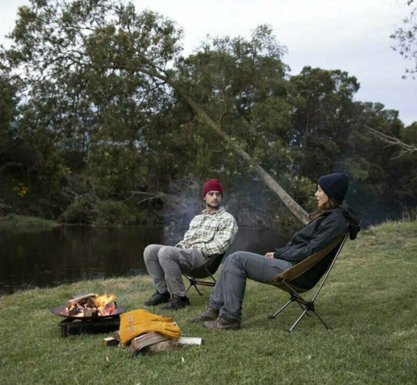 3.Кресло туристическое Naturehike YL08 складное, оранжевая, до 120 кг